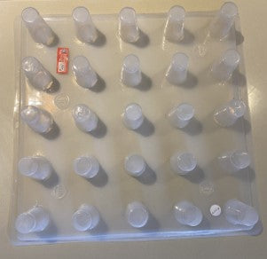 MOLDE ACETATO CONOS PARA GELATINA O PALETAS (25 CONOS)