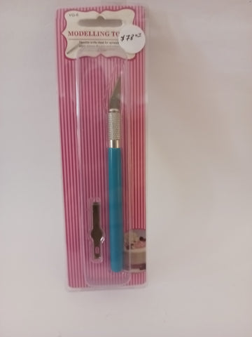 KIT DE NAVAJA Y ACCESORIO PARA MODELAR