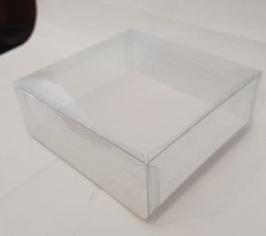 CAJA DE ACETATO TRANSPARENTE 15.5 X 15.5 X 5 CM