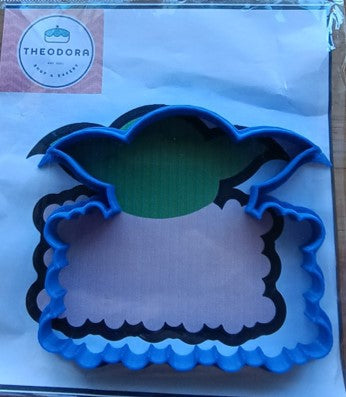 CORTADOR DE GALLETAS DE PLASTICO 10 CM APROX. YODA CON LETRERO