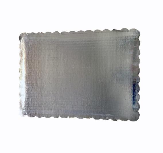 BASE PARA PASTEL CUADRADA 33 x 33 CM PLATA